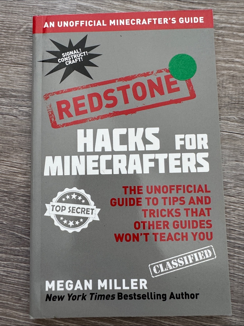 Guide Collection & Hacks for ers - Assorted Colors - Picture 9 of 11